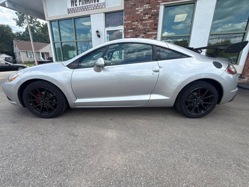 Used 2012 Mitsubishi Eclipse GS FWD image 8