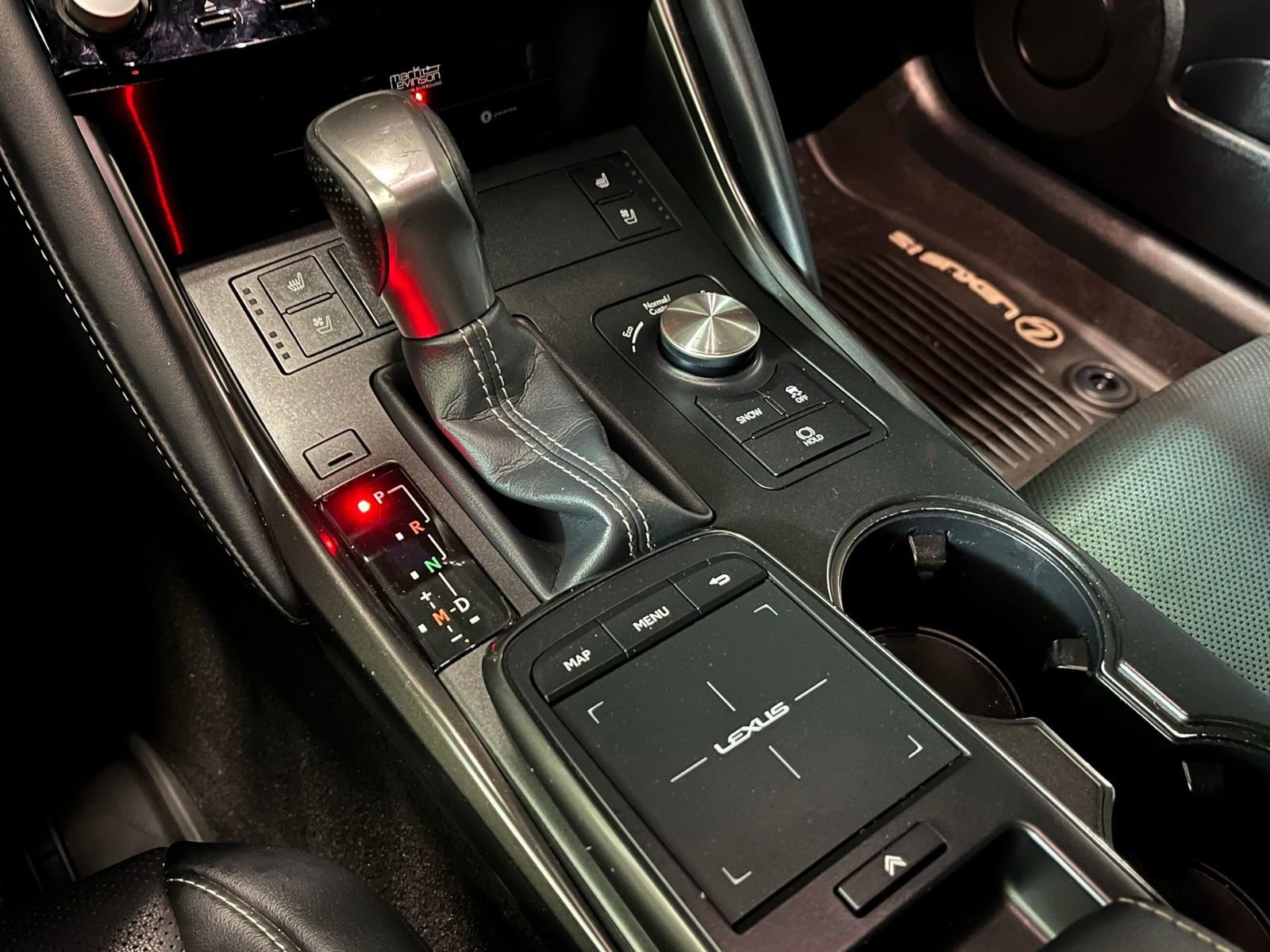 Used 2021 Lexus IS 350 F Sport w/ Dynamic Handling Package RWD image 27