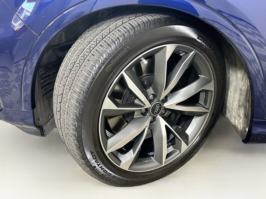 Used 2023 Audi SQ7 Prestige w/ Prestige Package AWD/4WD image 24