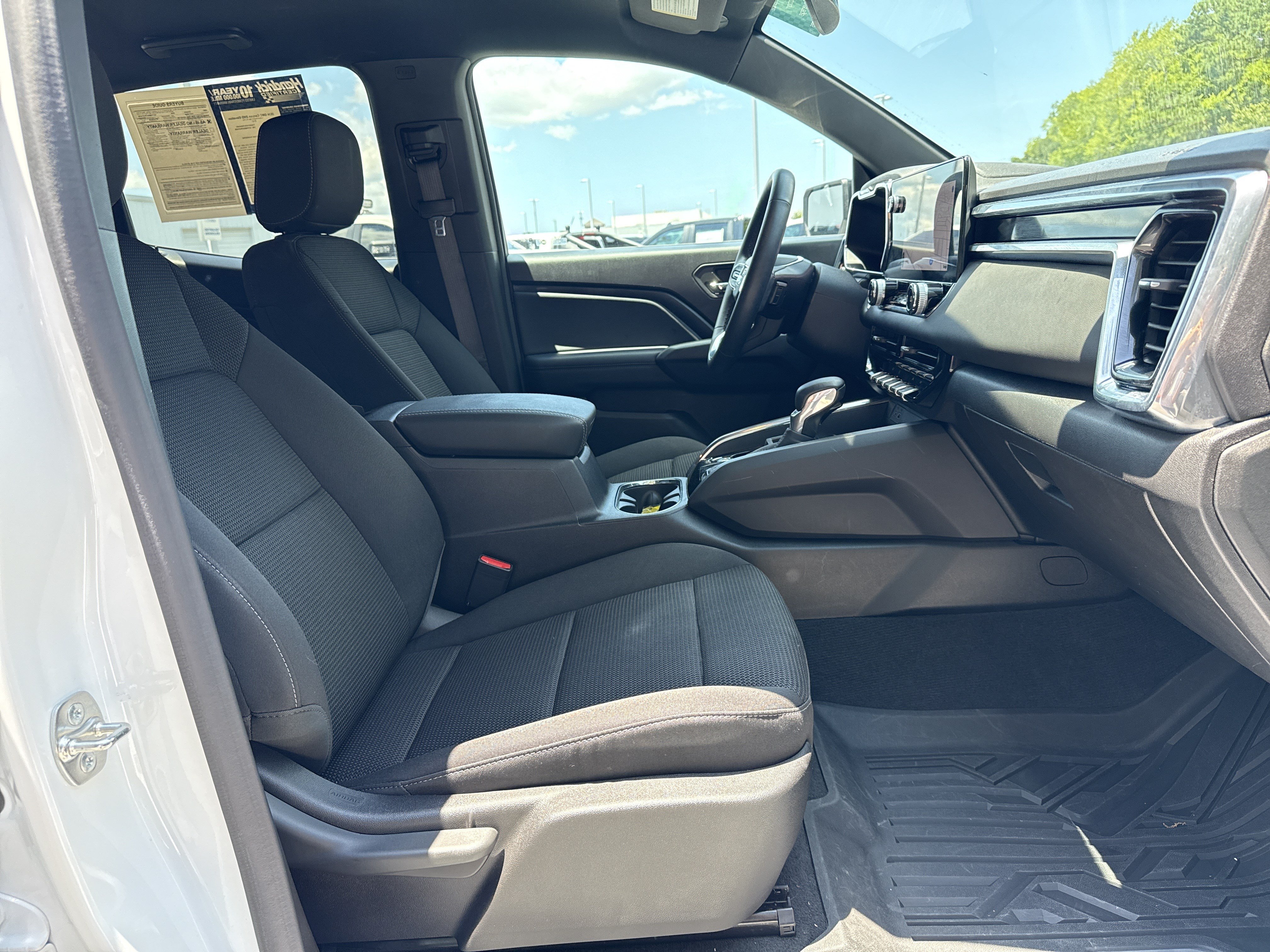 Used 2024 GMC Canyon Elevation w/ Convenience Package RWD image 32