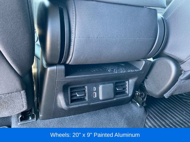 Certified 2025 Chevrolet Silverado 1500 LT AWD/4WD image 20