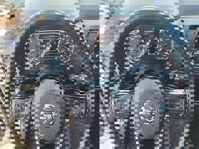 Used 2022 Nissan Rogue SV image 10