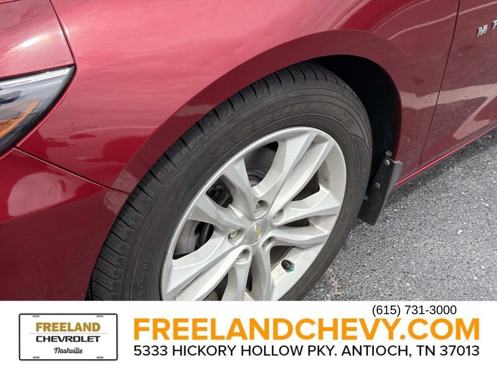 Used 2018 Chevrolet Malibu LT w/ Driver Confidence Package FWD image 9