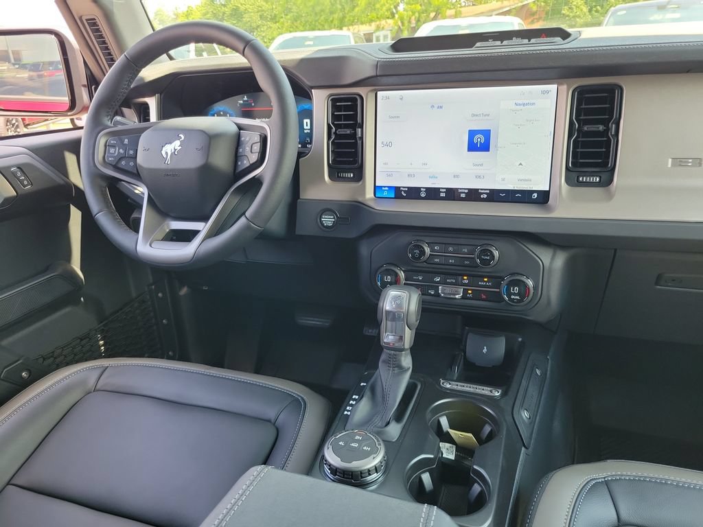 New 2026 Ford Bronco Outer Banks AWD/4WD image 13