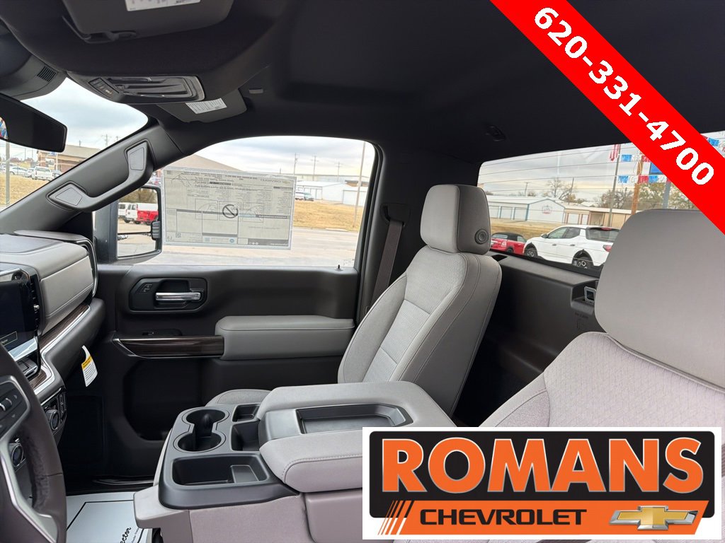 New 2026 Chevrolet Silverado 3500 LT image 17