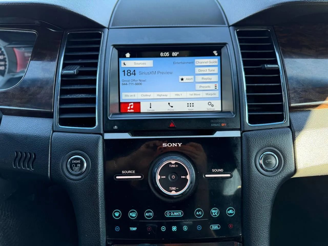 Used 2017 Ford Taurus Limited image 39