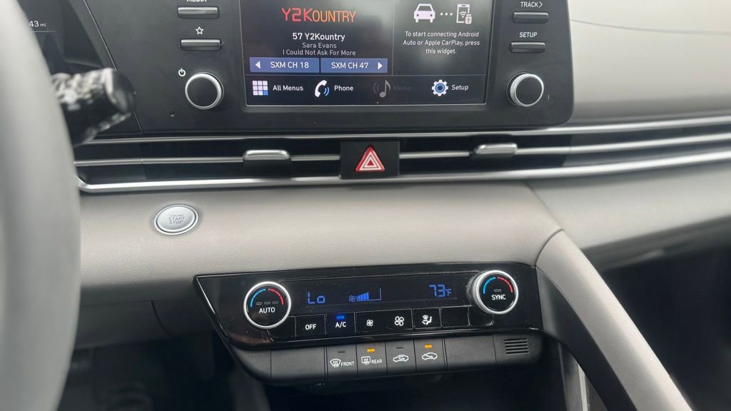 Used 2022 Hyundai Elantra SEL FWD image 17
