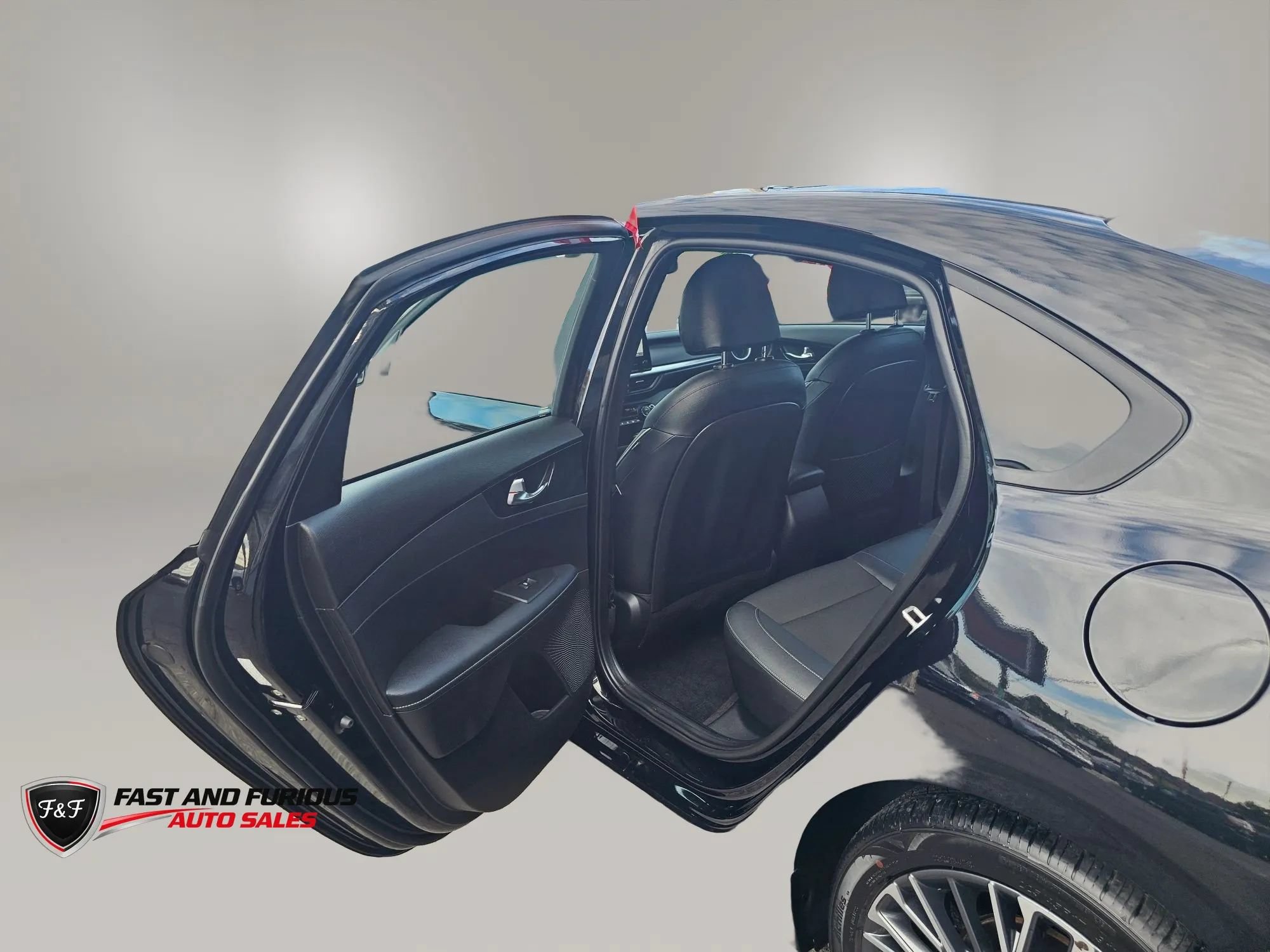 Used 2023 Kia Forte GT-Line FWD image 10