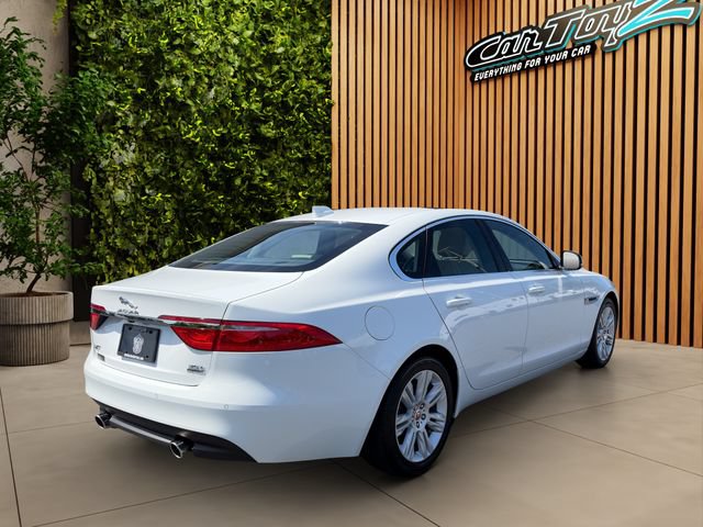 Used 2017 Jaguar XF Premium AWD/4WD image 23