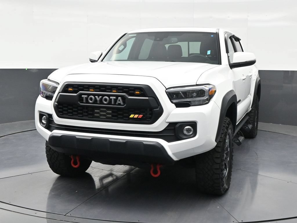 Used 2023 Toyota Tacoma TRD Off-Road w/ TRD Premium Off Road Package RWD image 8