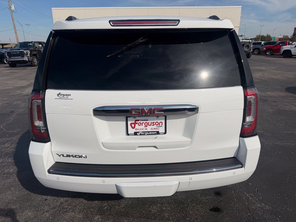 Used 2018 GMC Yukon Denali RWD image 15