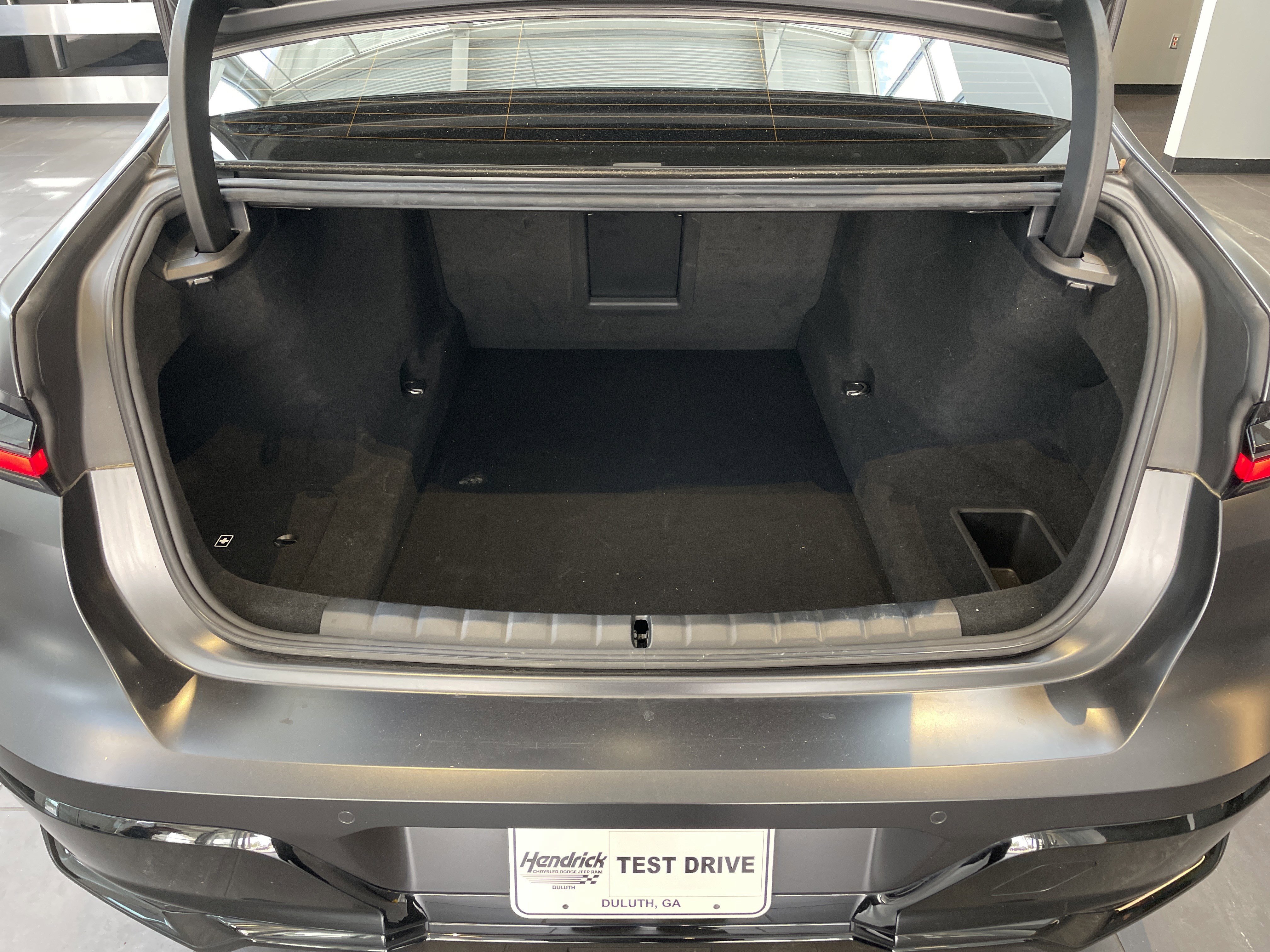 Used 2023 BMW 740i RWD image 39