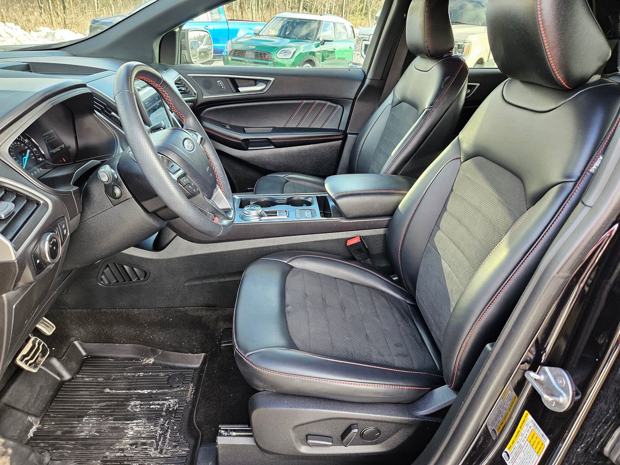 Certified 2024 Ford Edge ST-Line image 7