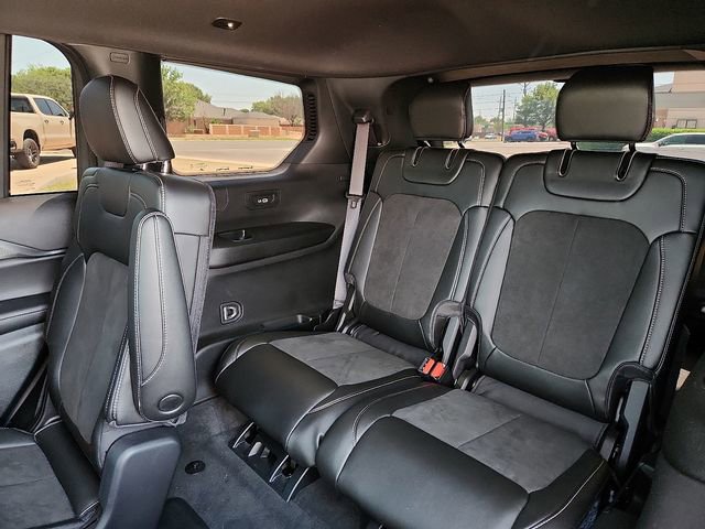 Used 2025 Jeep Grand Cherokee L Altitude AWD/4WD image 10