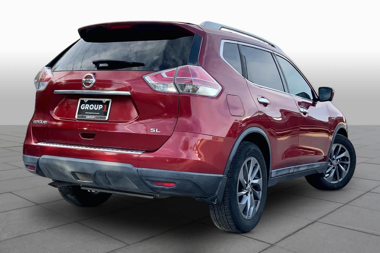 Used 2016 Nissan Rogue SL w/ SL Premium Package FWD image 13