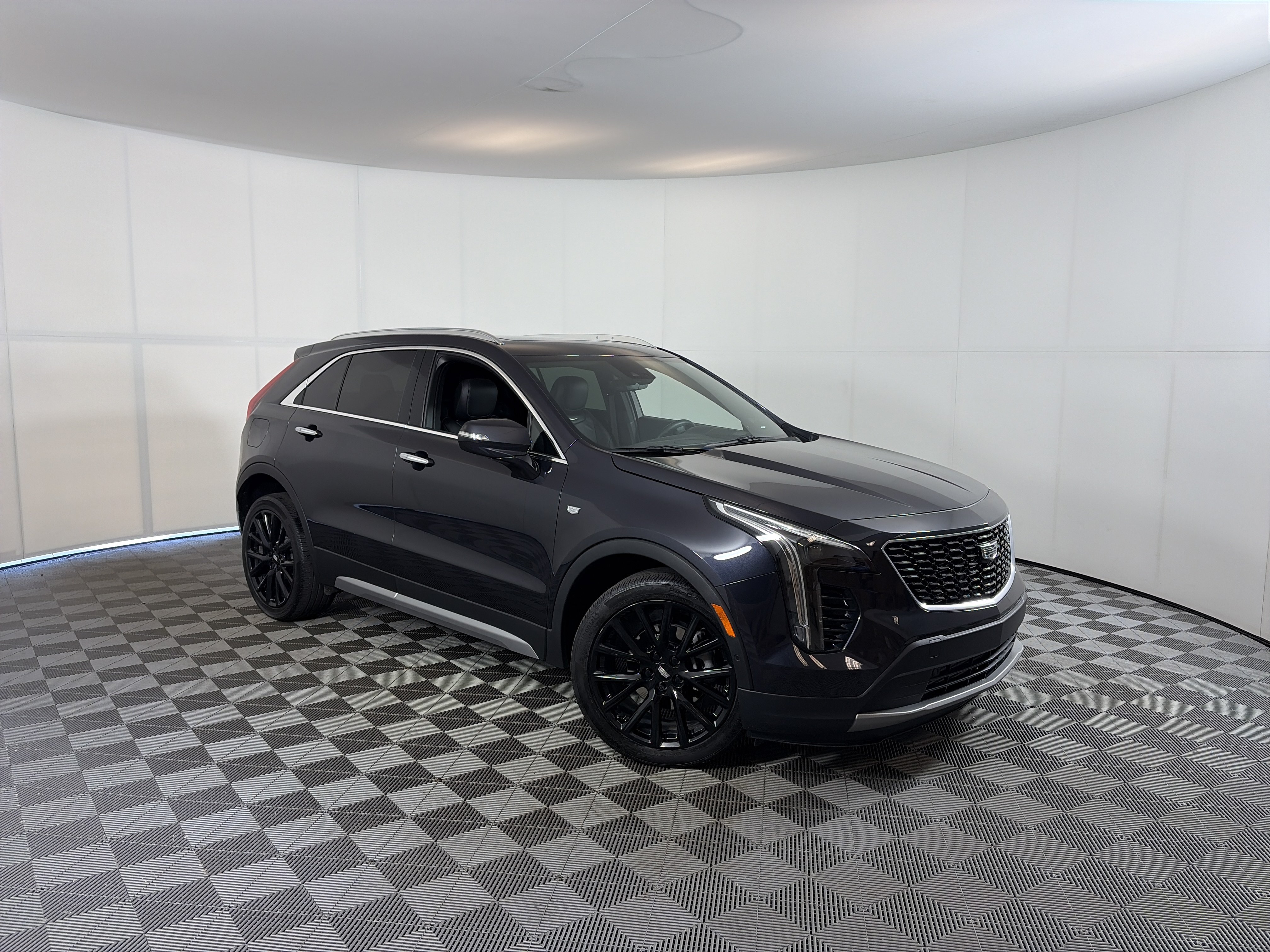 Used 2022 Cadillac XT4 Premium Luxury w/ Technology Package