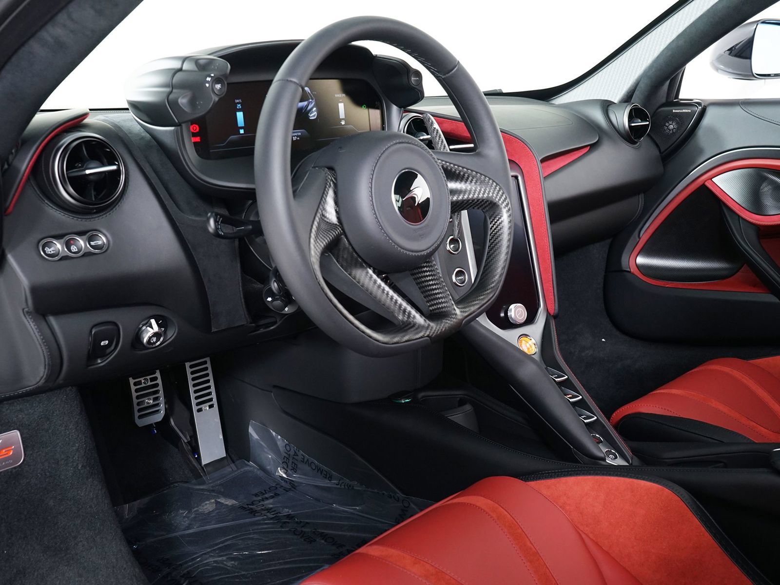 New 2027 McLaren 750S RWD image 4