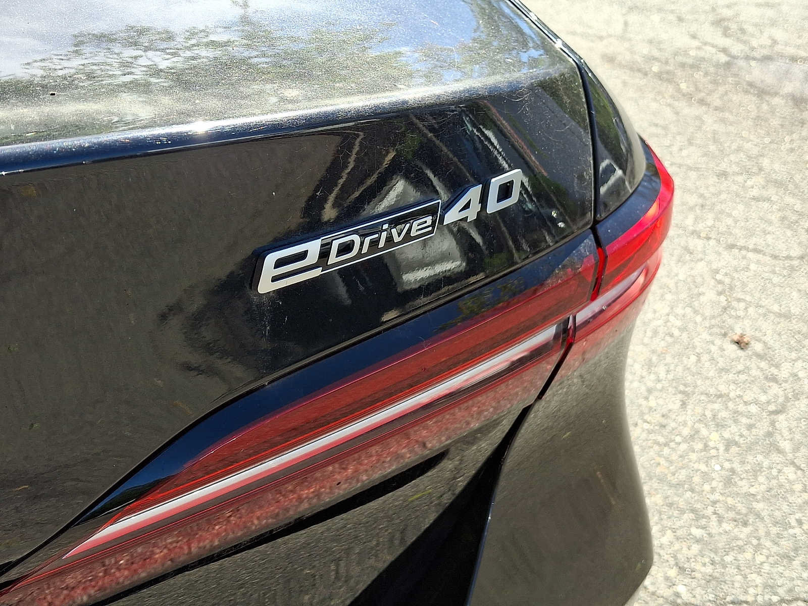 Used 2024 BMW i5 eDrive40i w/ Premium Package RWD image 30