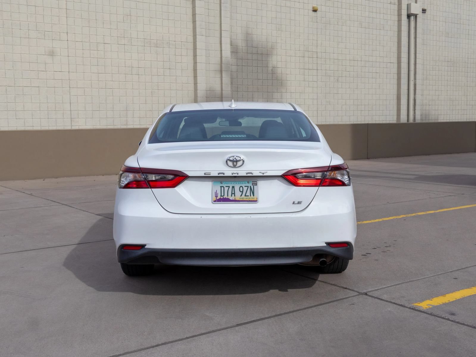 Used 2024 Toyota Camry LE w/ Convenience Package FWD image 5