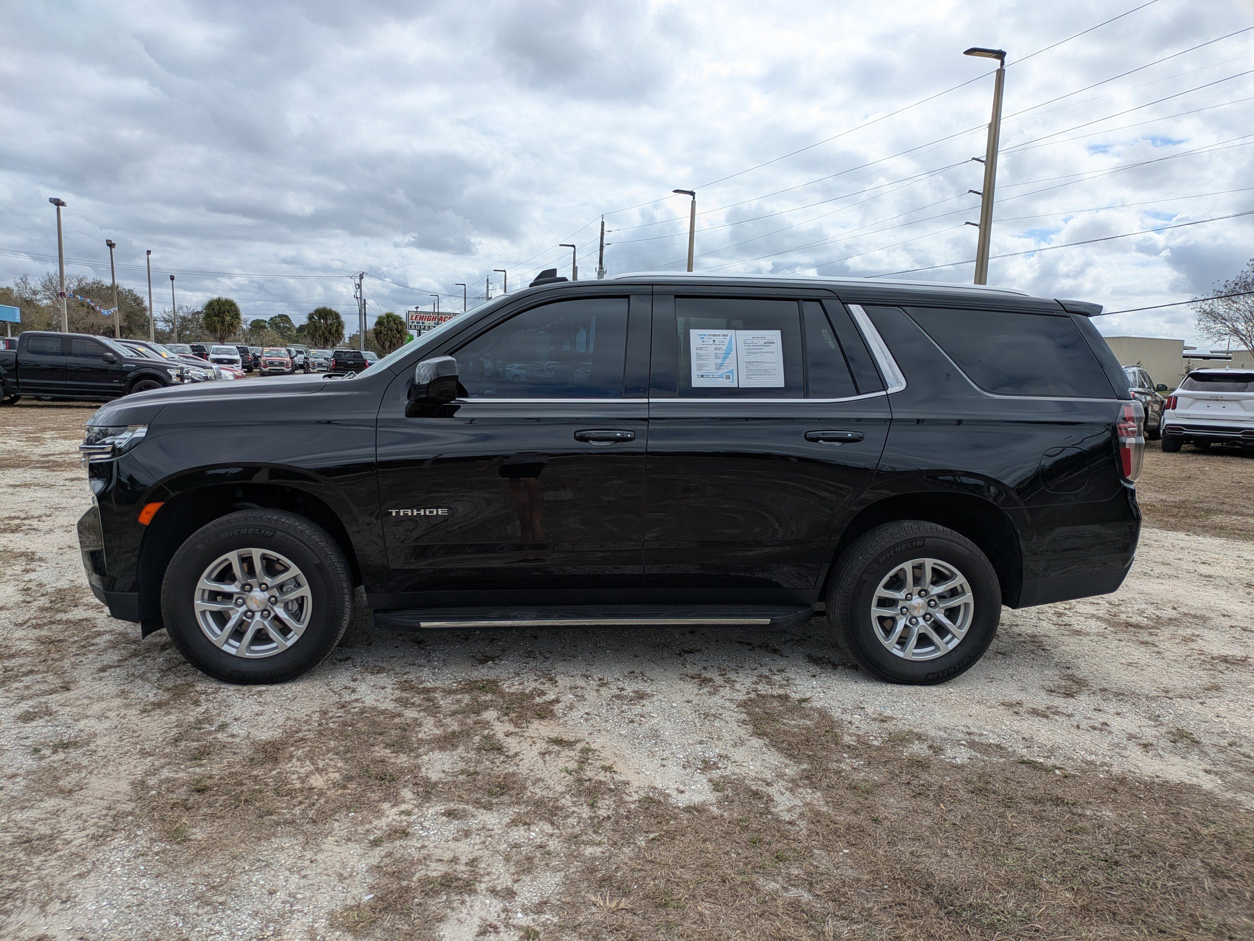Used 2024 Chevrolet Tahoe LS image 7