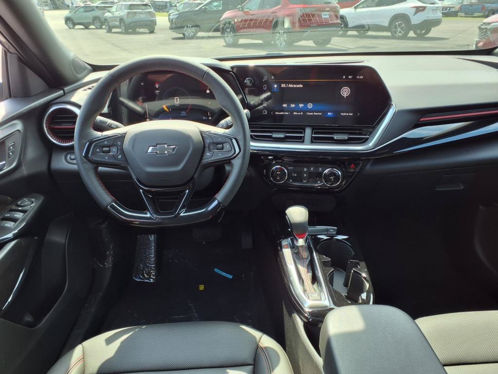 New 2025 Chevrolet Trax RS w/ Driver Confidence Package FWD image 13