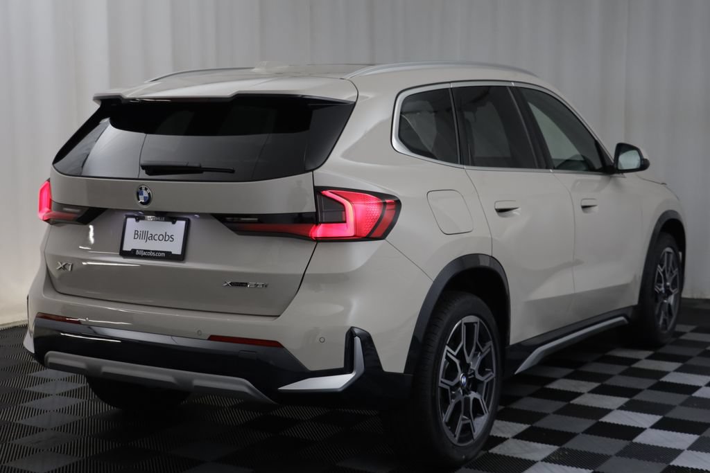 New 2026 BMW X1 xDrive28i w/ Convenience Package AWD/4WD image 17