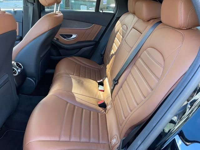 Used 2022 Mercedes-Benz GLC 300 4MATIC Coupe image 7