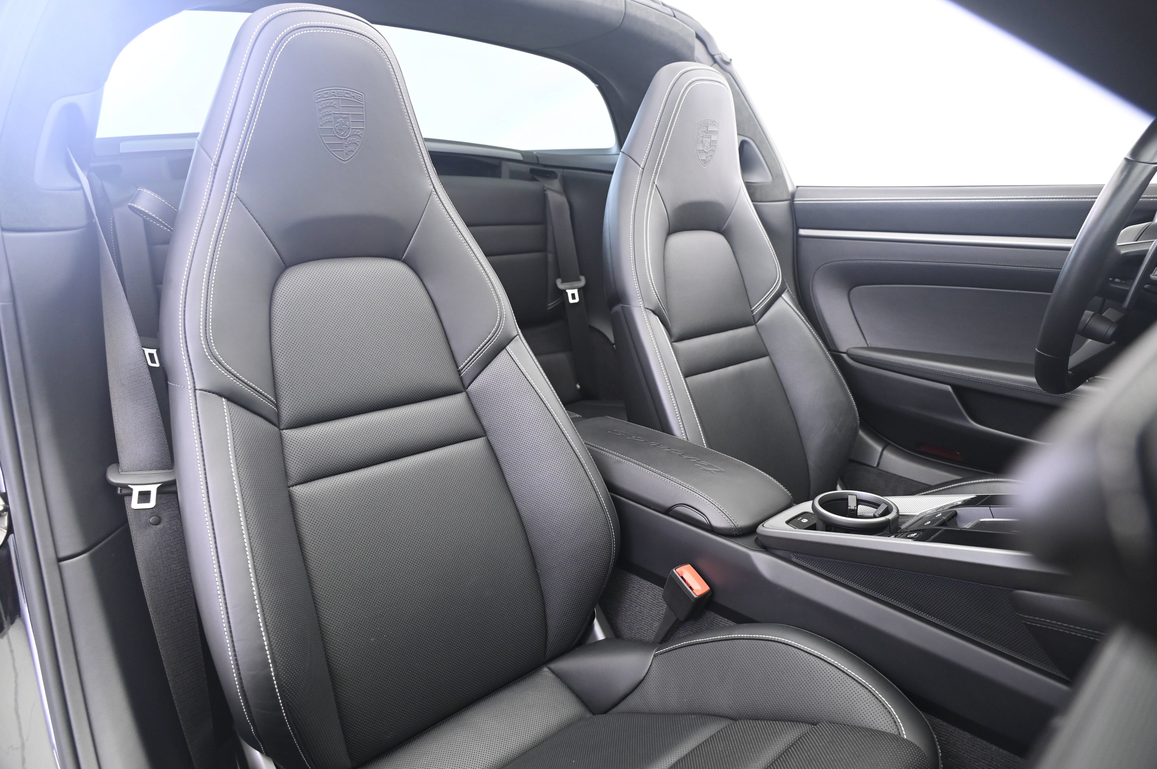 Certified 2024 Porsche 911 Targa 4S AWD/4WD image 24