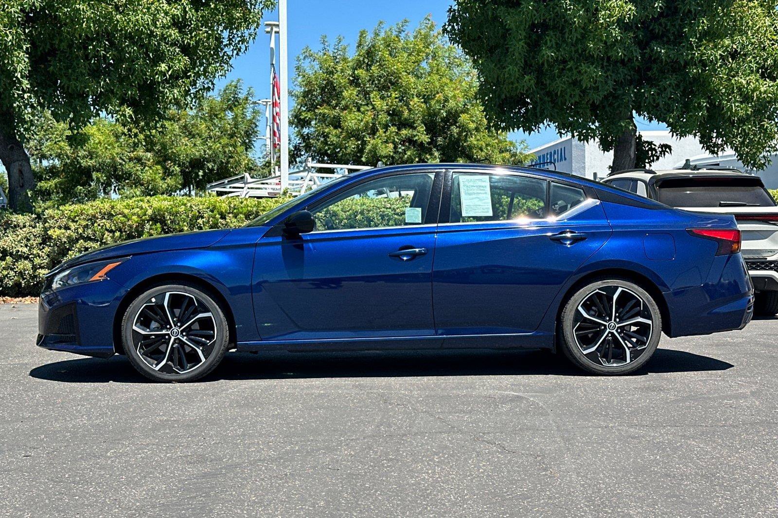 Certified 2024 Nissan Altima 2.5 SR FWD image 7