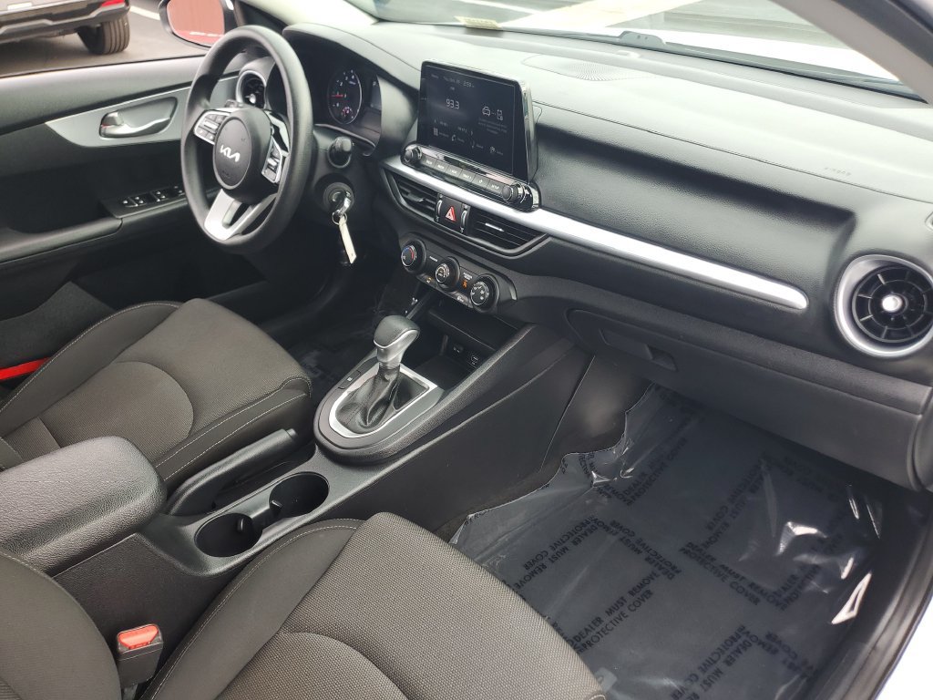 Used 2024 Kia Forte LXS FWD image 14