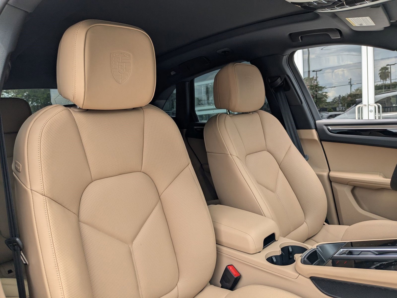 New 2025 Porsche Macan S image 25