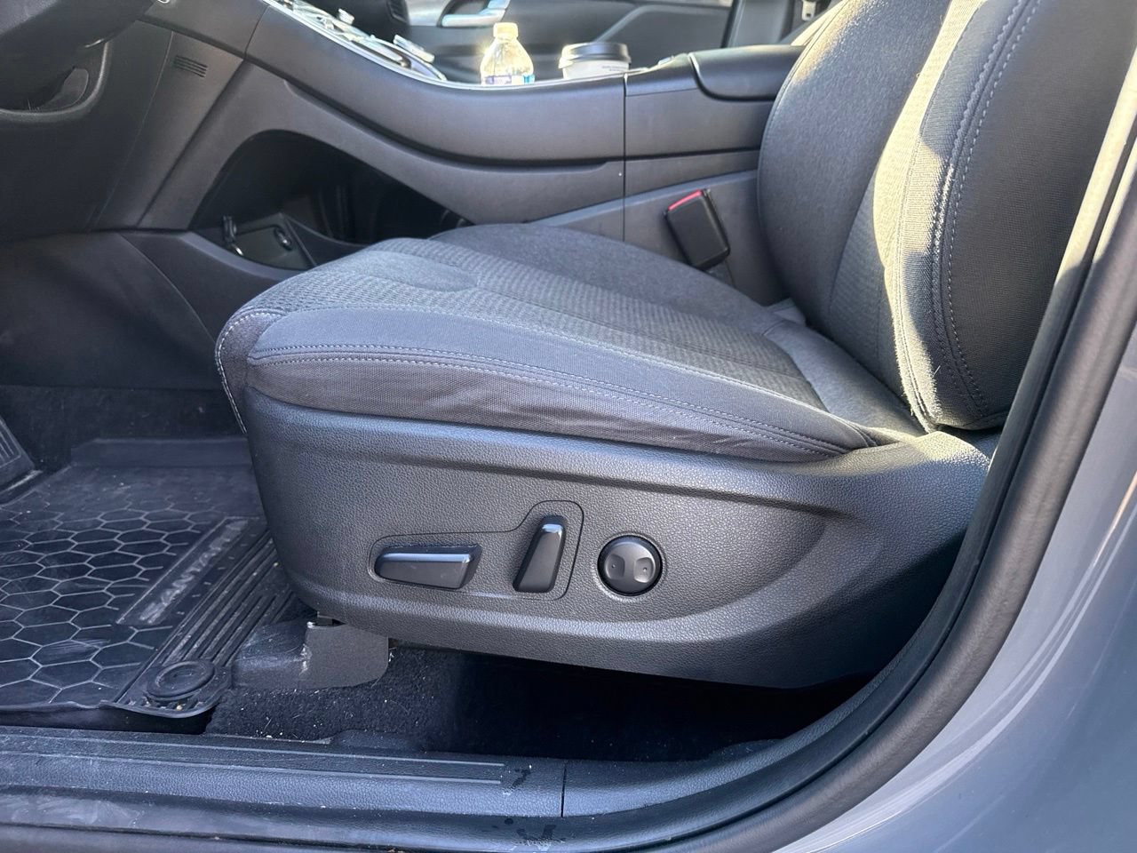 Used 2023 Hyundai Santa Fe SEL AWD/4WD image 4