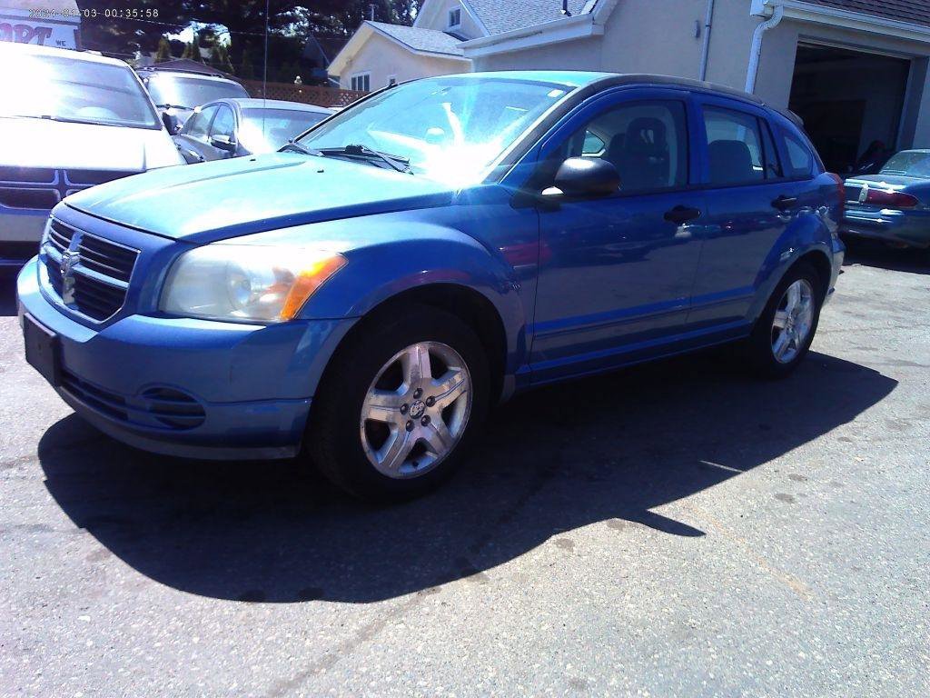Used 2007 Dodge Caliber SXT FWD image 2
