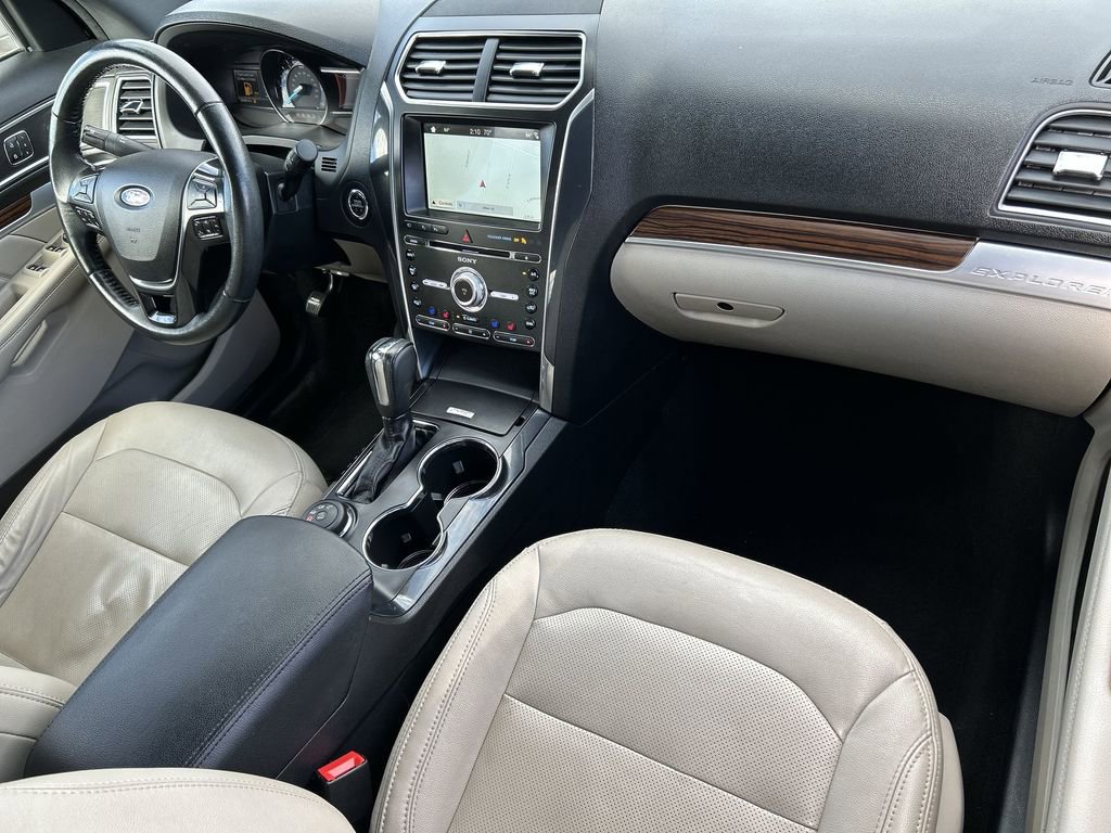 Used 2018 Ford Explorer Limited w/ Equipment Group 301A image 30