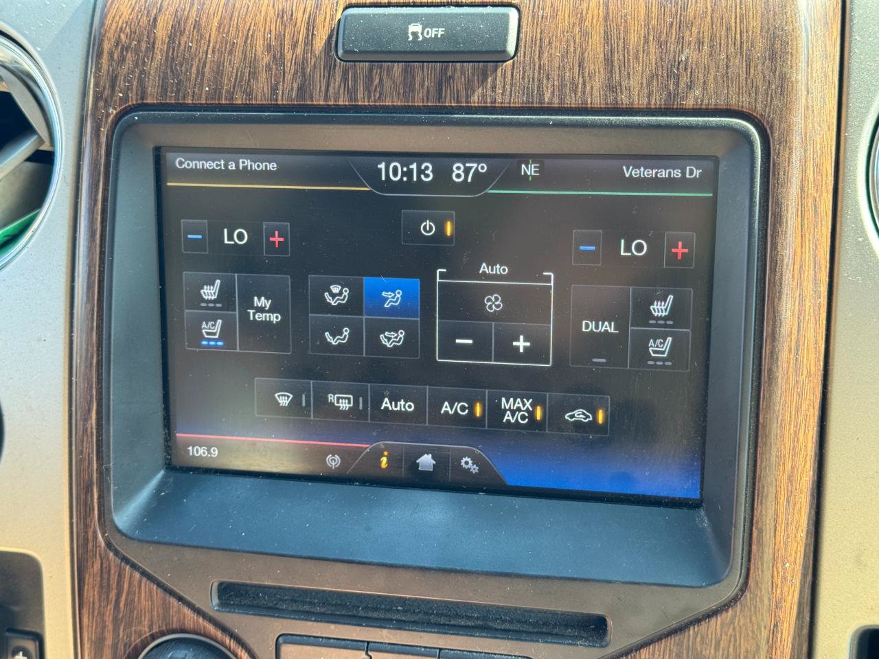 Used 2013 Ford F150 Lariat w/ Mid Equipment Group RWD image 39