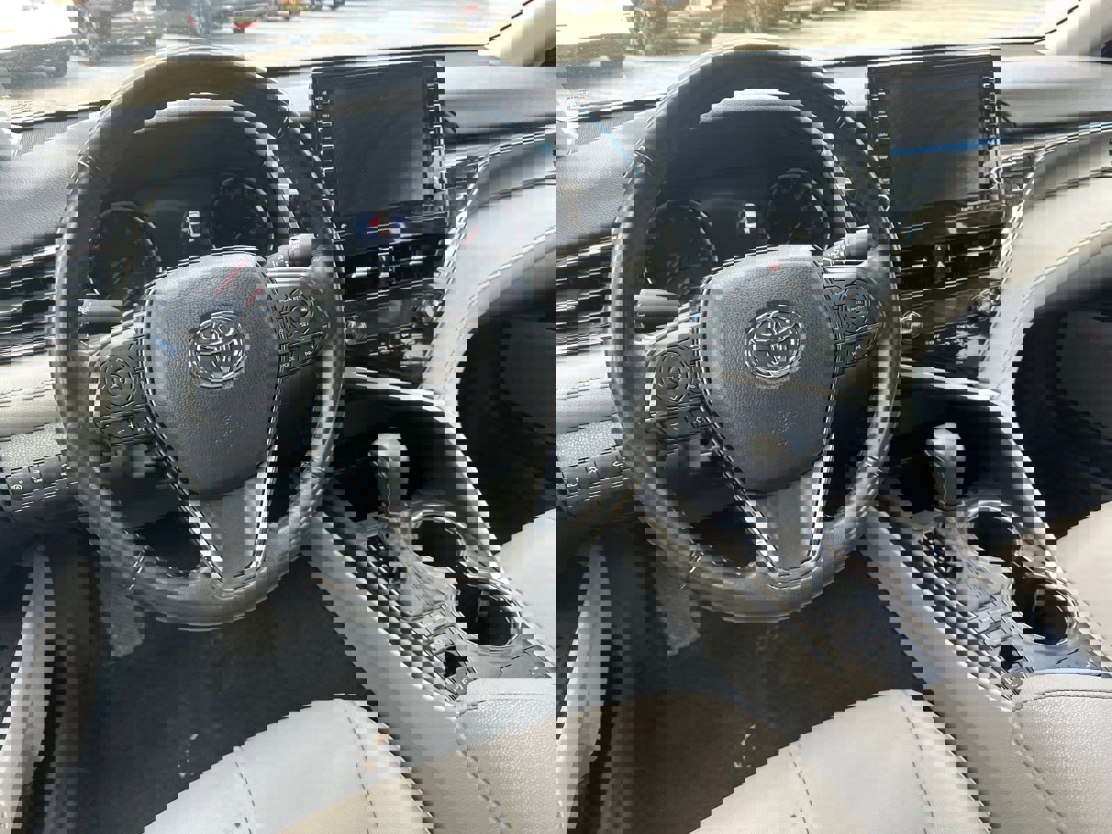 Used 2023 Toyota Camry XSE image 22