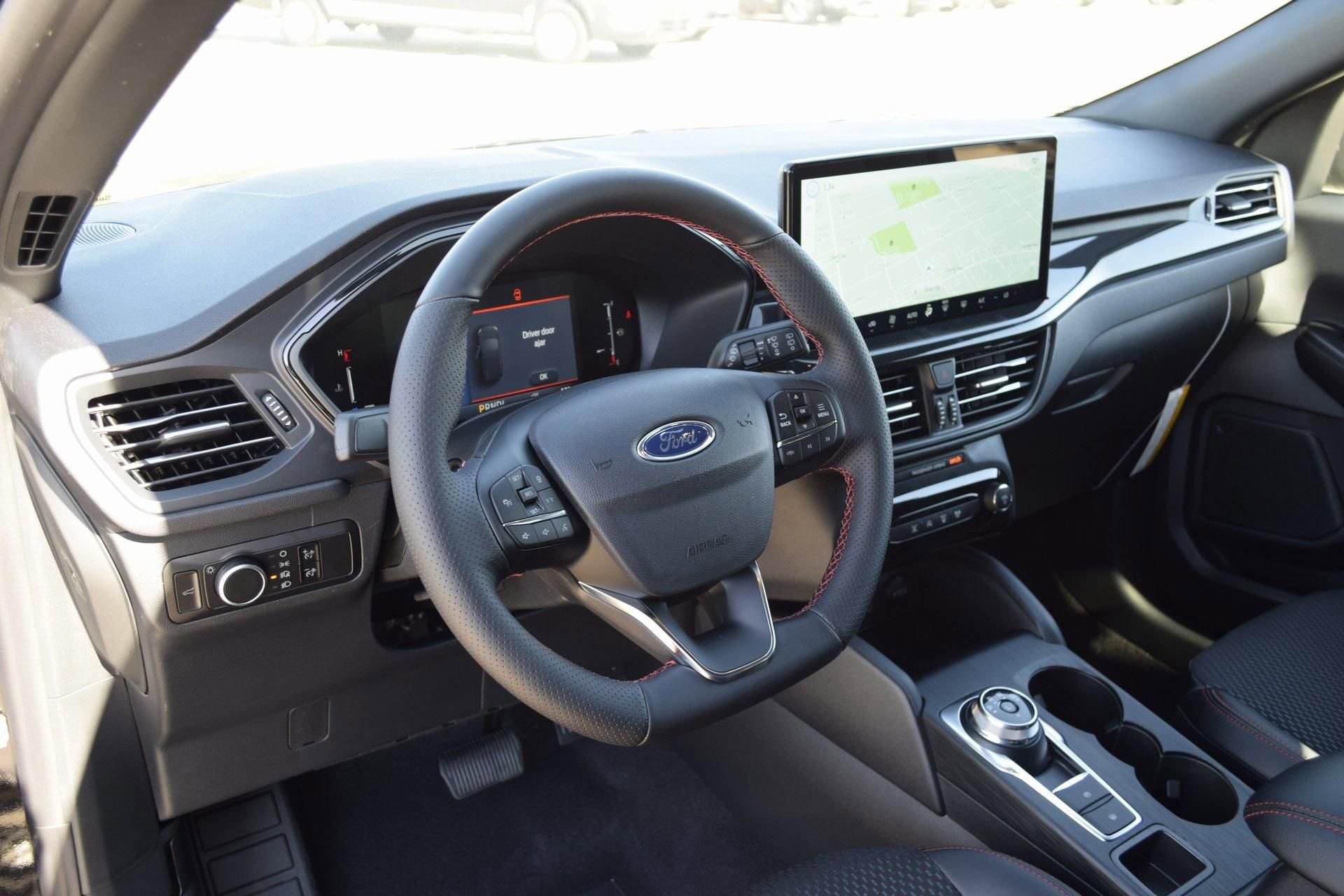 New 2026 Ford Escape ST-Line w/ Tech Pack #1 image 17