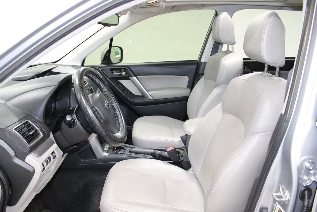 Used 2016 Subaru Forester 2.5i Touring w/ Eyesight & Navigation System AWD/4WD image 21