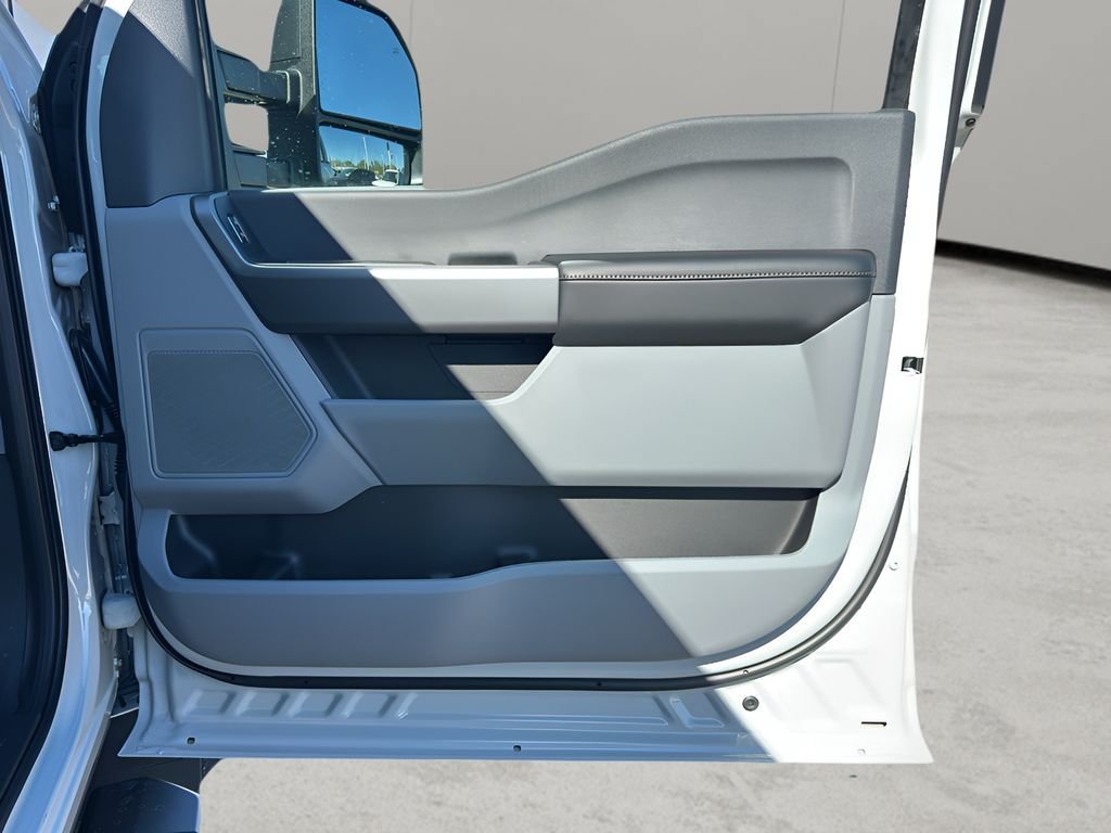 New 2026 Ford F250 XL AWD/4WD image 27