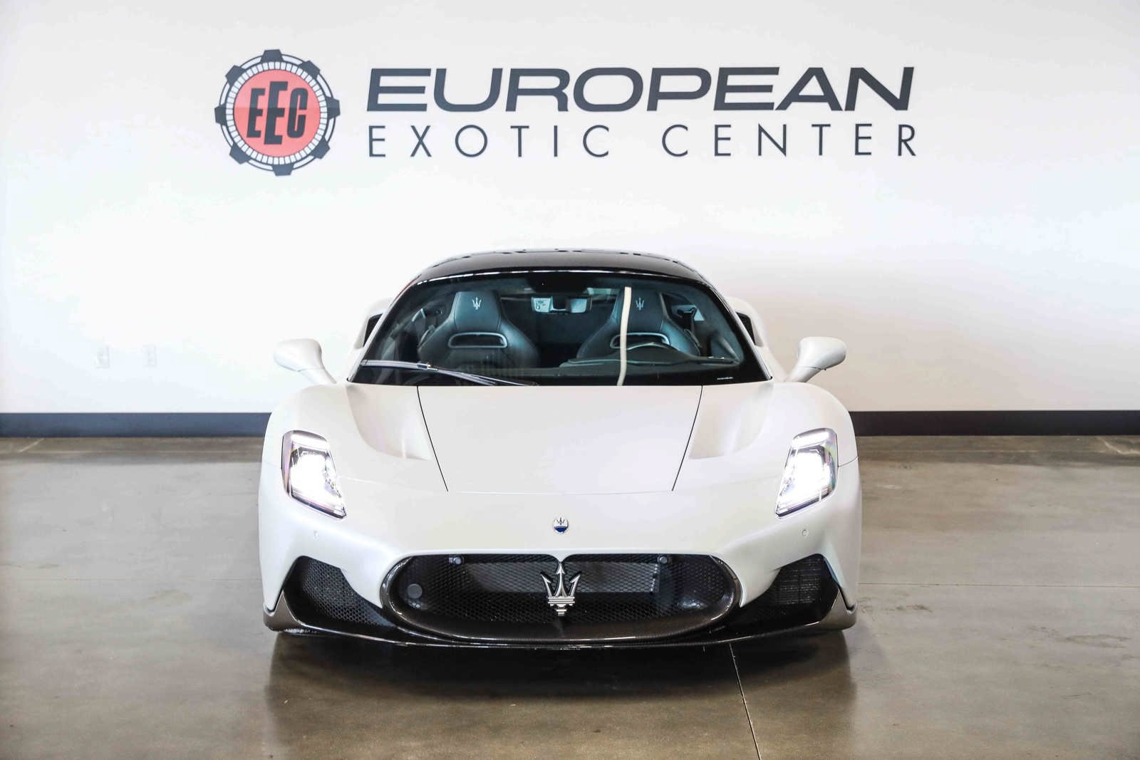 Used 2022 Maserati MC20 Coupe RWD image 4