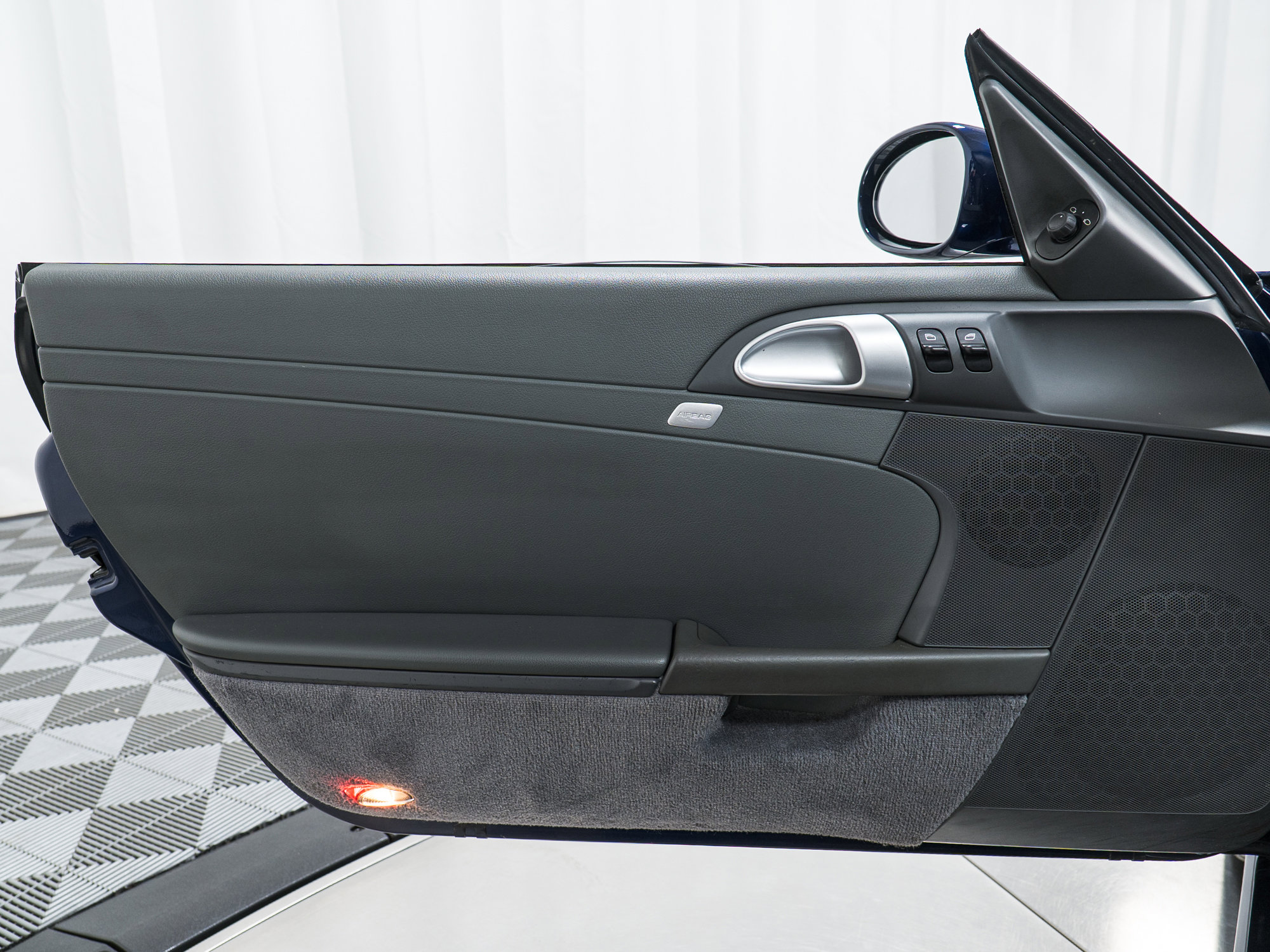 Used 2006 Porsche Boxster image 13