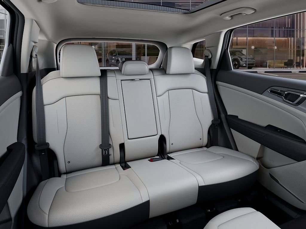 New 2026 Kia Sportage EX FWD image 16