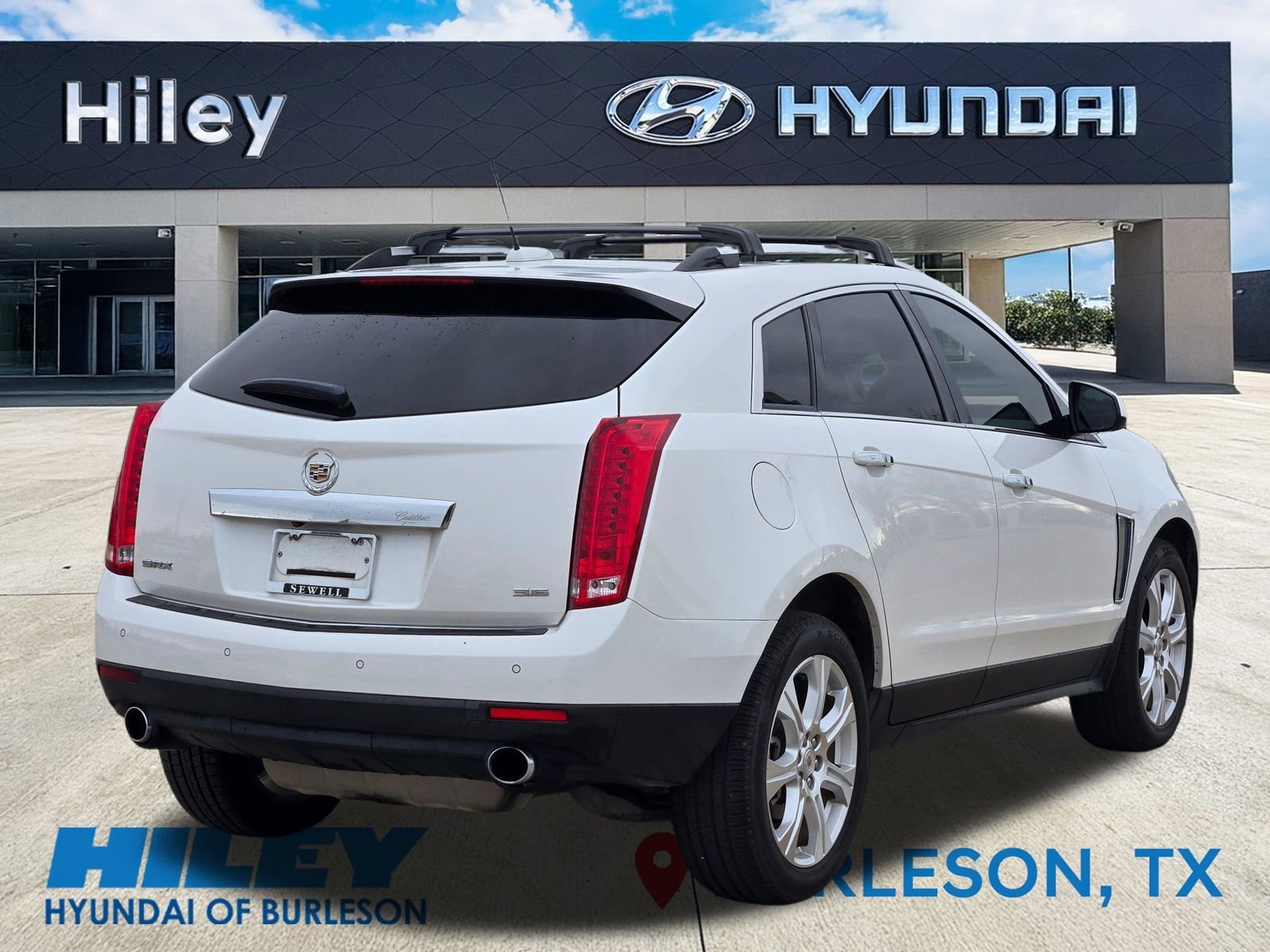 Used 2015 Cadillac SRX Performance w/ Driver Awareness Package image 4