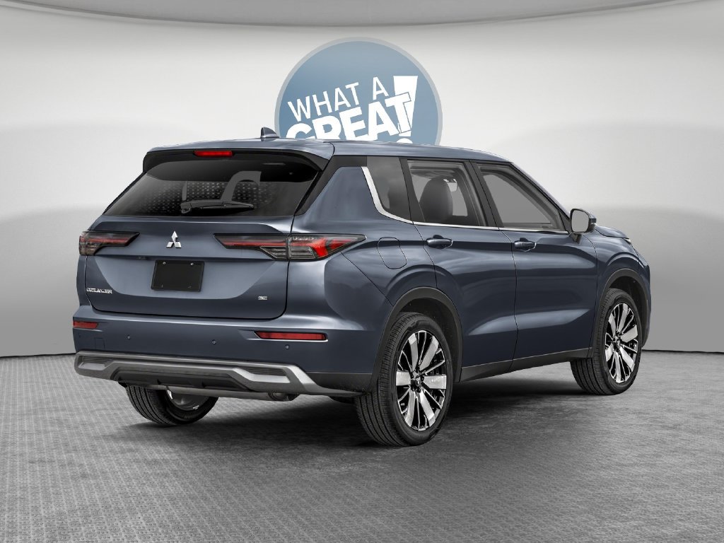 New 2026 Mitsubishi Outlander SE AWD/4WD image 2