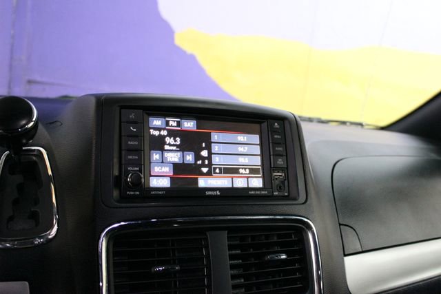 Used 2020 Dodge Grand Caravan GT FWD image 20