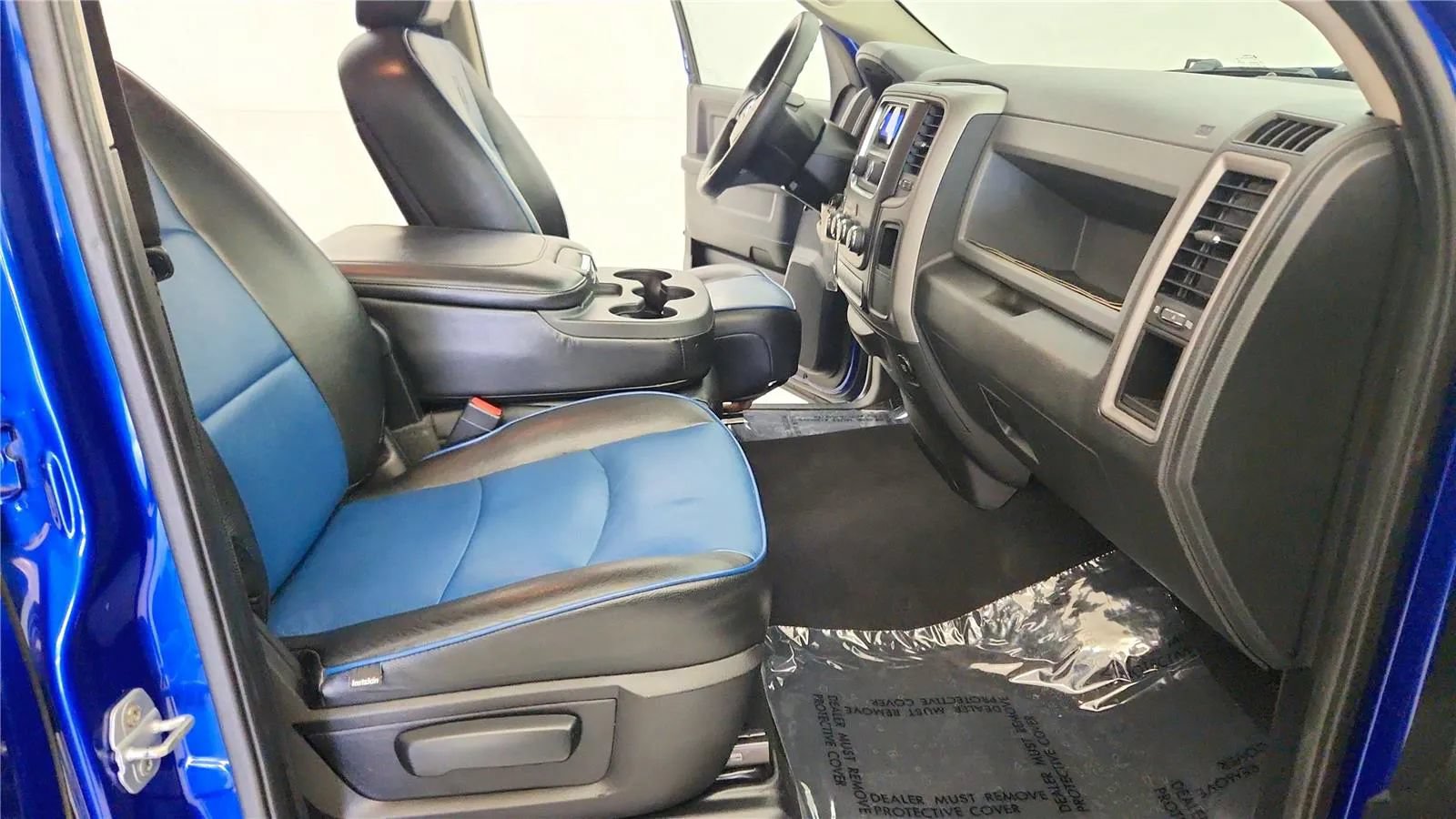 Used 2015 RAM 1500 Express AWD/4WD image 34