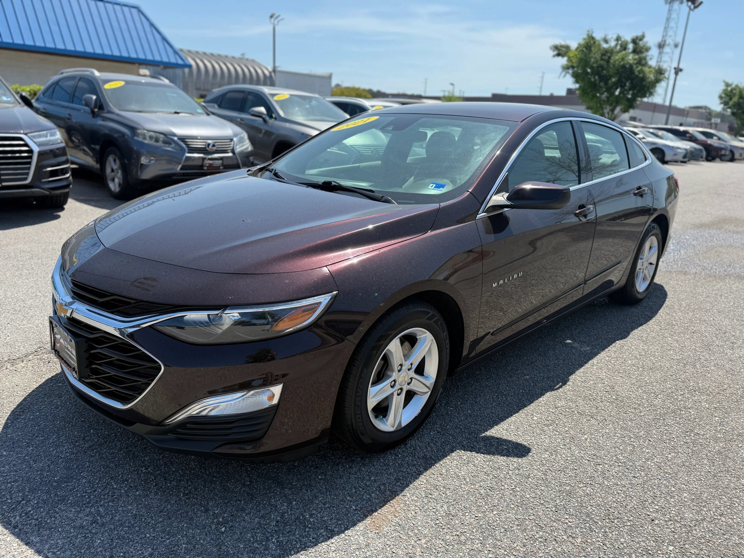 Used 2021 Chevrolet Malibu LS w/ Driver Confidence Package II FWD image 3