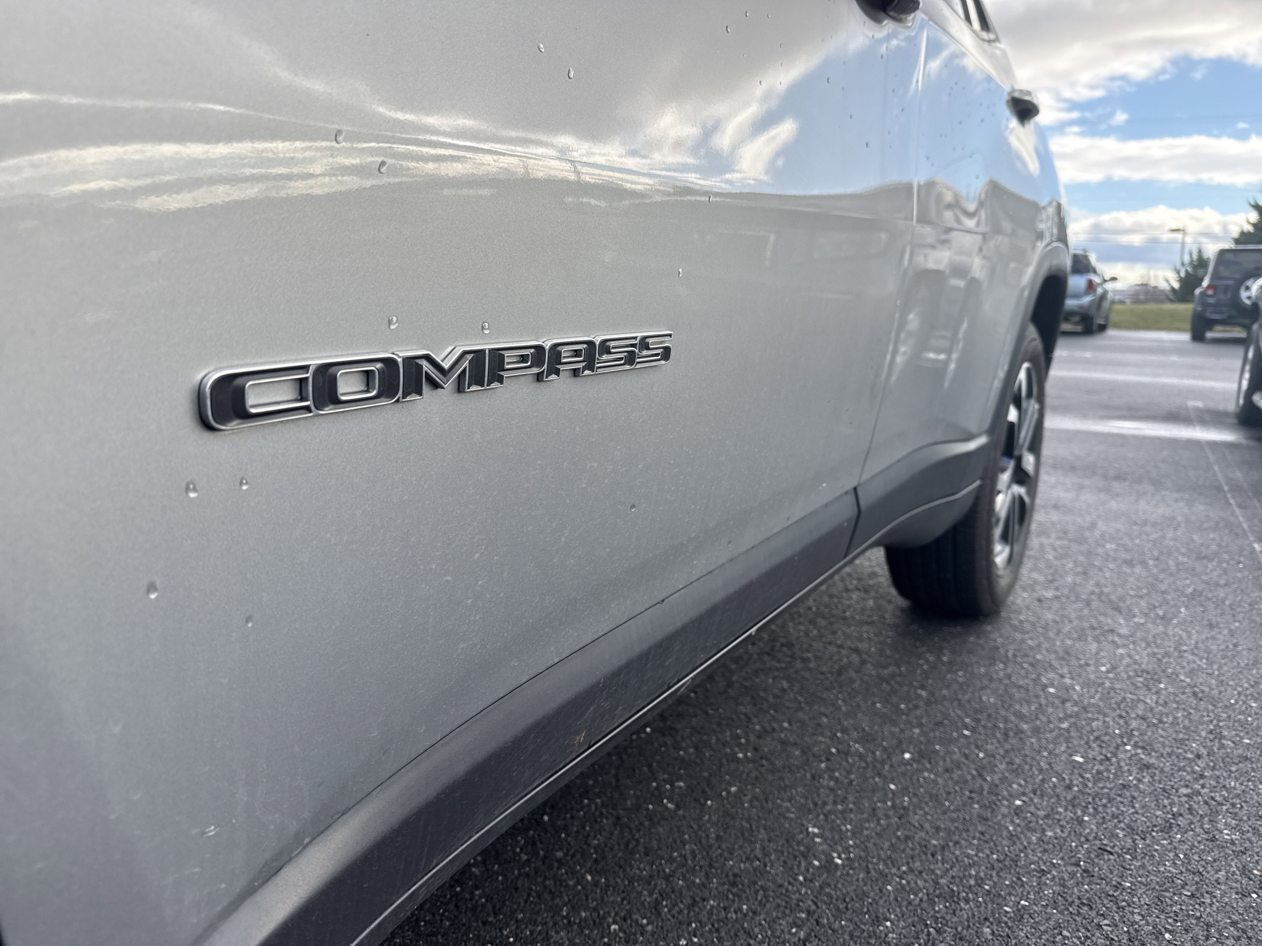 Certified 2022 Jeep Compass Limited w/ Sun and Sound Group image 6