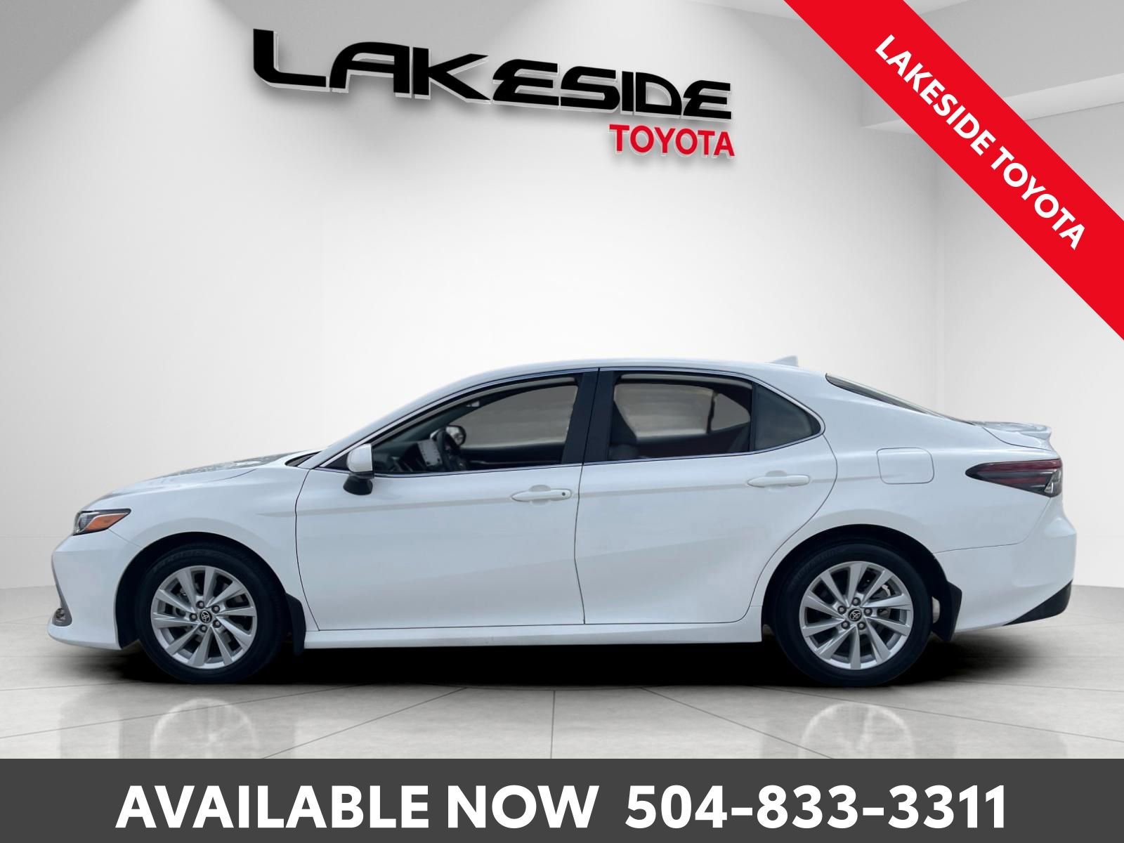 Used 2023 Toyota Camry LE video 3