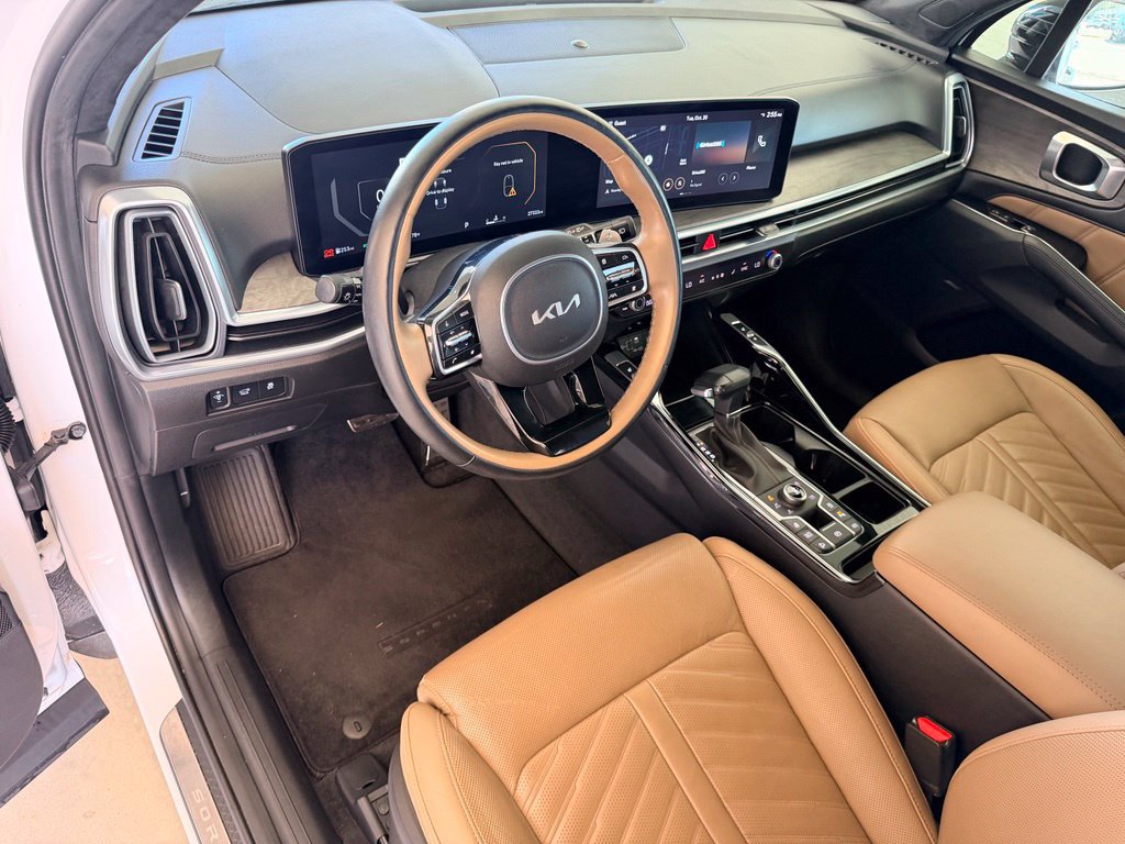 Used 2024 Kia Sorento SX Prestige w/ Olive Brown Leather Package AWD/4WD image 14